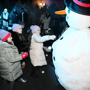 Snowball fights with Frosty the Snowman