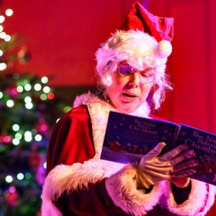Storytime with Mrs Claus